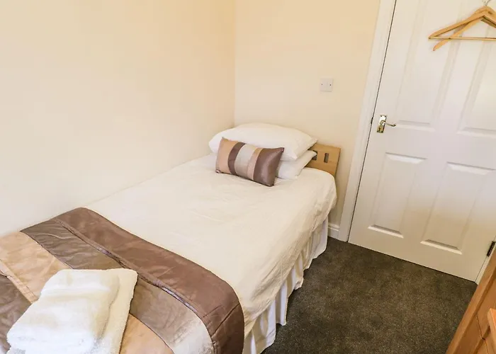 Holiday home Keel House *